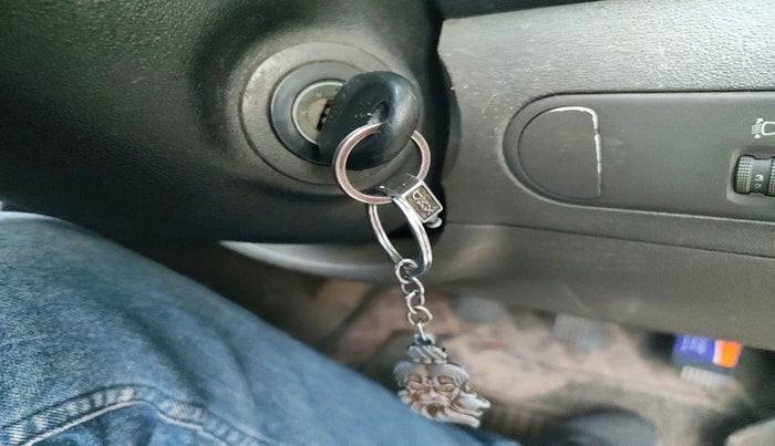 2010 Hyundai i10 MAGNA 1.2, Petrol, Manual, 1,00,814 km, interior