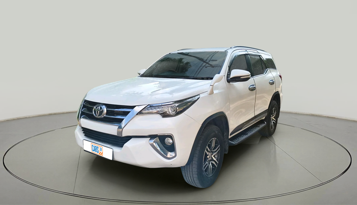 2017 Toyota Fortuner 2.8 4X2 AT, Diesel, Automatic, 88,880 km, exterior