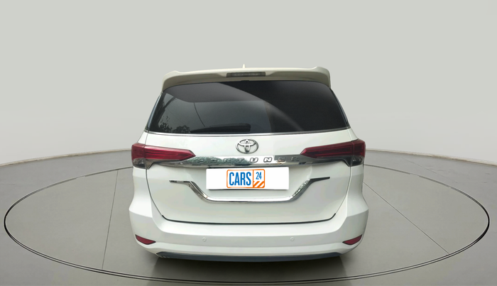 2017 Toyota Fortuner 2.8 4X2 AT, Diesel, Automatic, 88,880 km, exterior