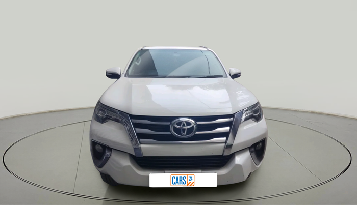 2017 Toyota Fortuner 2.8 4X2 AT, Diesel, Automatic, 88,880 km, exterior
