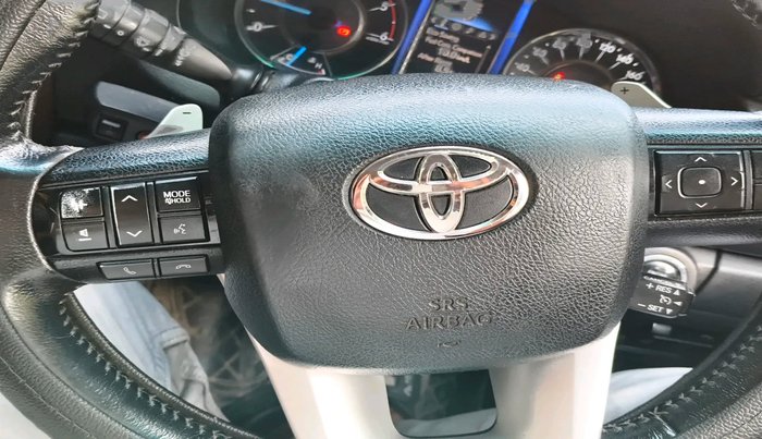 2017 Toyota Fortuner 2.8 4X2 AT, Diesel, Automatic, 88,880 km, interior