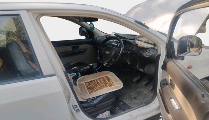 2014 Hyundai Santro Xing GL PLUS, Petrol, Manual, 1,16,575 km, interior