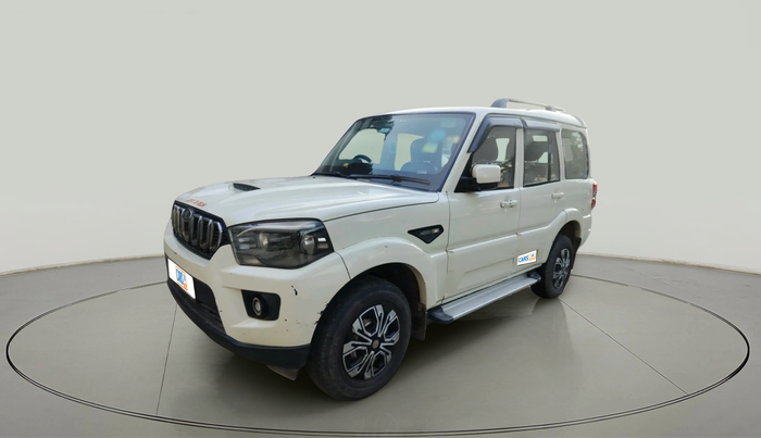 2018 Mahindra Scorpio S3, Diesel, Manual, 45,406 km, exterior