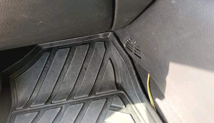 2021 KIA SONET HTE 1.2, CNG, Manual, 49,972 km, interior