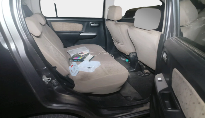 2013 Maruti Wagon R 1.0 VXI, Petrol, Manual, 40,464 km, interior