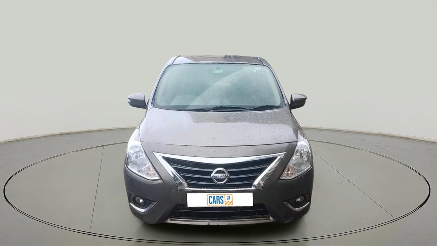 2015 Nissan Sunny XV DIESEL, Diesel, Manual, 1,39,205 km, exterior