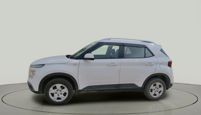 2022 Hyundai VENUE S 1.2, Petrol, Manual, 28,003 km, exterior