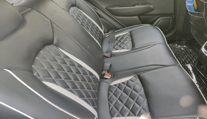 2022 Hyundai VENUE S 1.2, Petrol, Manual, 28,003 km, interior