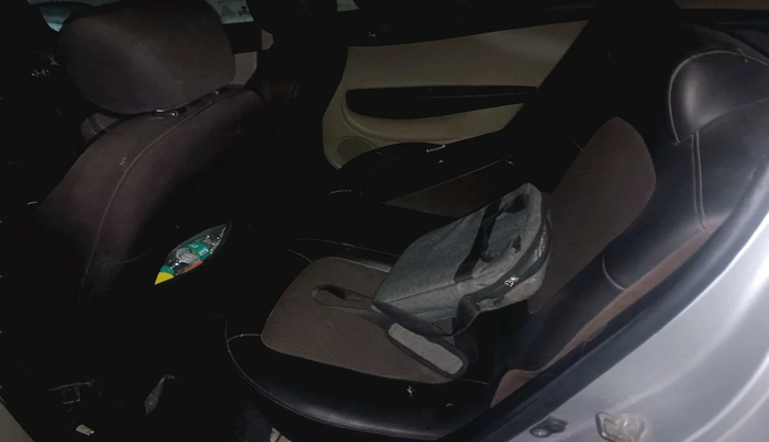 2013 Hyundai i20 MAGNA 1.2, Petrol, Manual, 59,127 km, interior