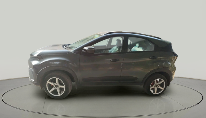 2024 Tata NEXON Pure S 1.2 iCNG, Petrol, Manual, 23,504 km, exterior