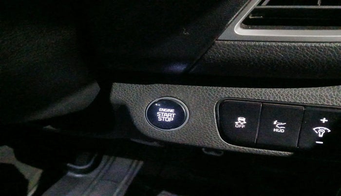 2022 KIA SELTOS X LINE 1.5 DIESEL AT, Diesel, Automatic, 1,37,495 km, interior