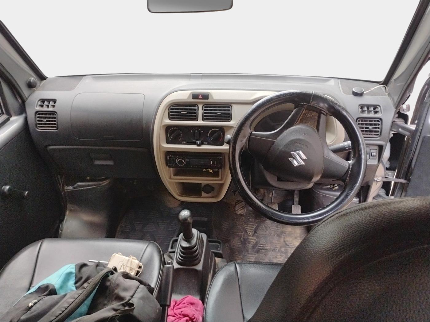 2024 Maruti Eeco 7 STR STD 1.2, Petrol, Manual, 32,147 km, interior