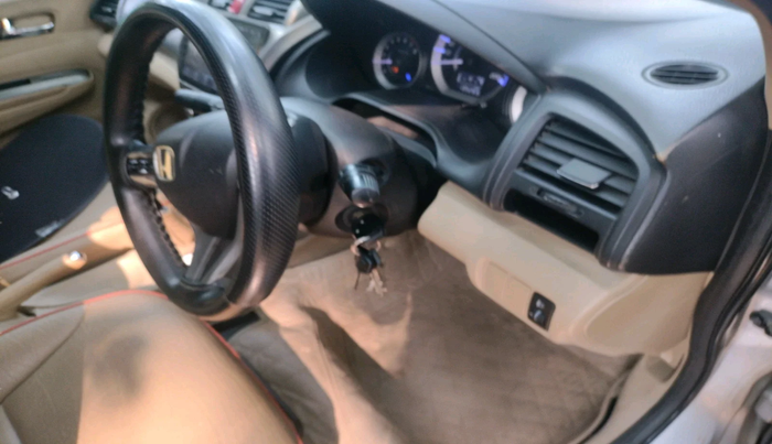 2012 Honda City 1.5L I-VTEC V MT, Petrol, Manual, 1,35,265 km, interior