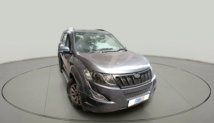 2017 Mahindra XUV500 W10 1.99, Diesel, Manual, 56,678 km, exterior