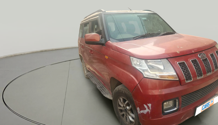 2017 Mahindra TUV300 T8 AMT, Diesel, Automatic, 1,30,476 km, exterior