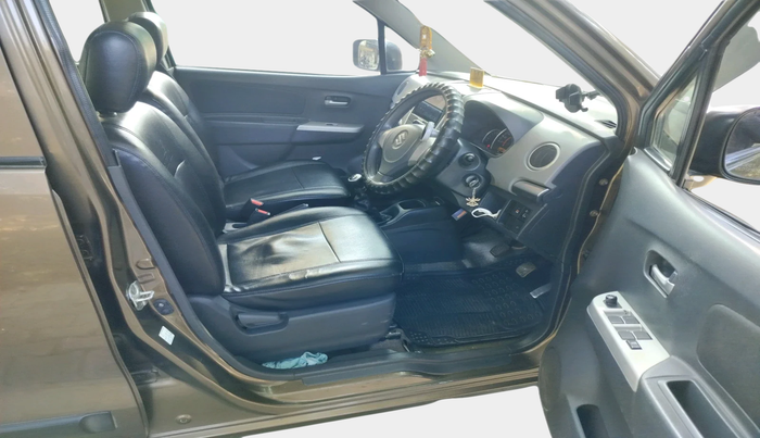 2012 Maruti Wagon R 1.0 VXI, Petrol, Manual, 72,742 km, interior