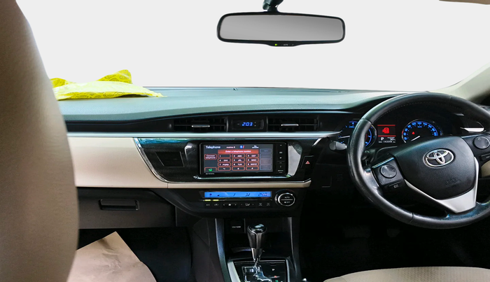 2016 Toyota Corolla Altis G CVT PETROL, Petrol, Automatic, 1,43,394 km, interior