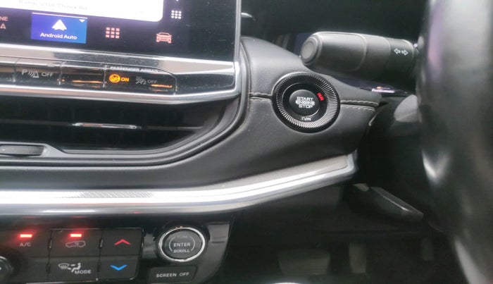 2022 Jeep Compass MODEL S (O) 1.4 PETROL DCT, Petrol, Automatic, 81,361 km, interior