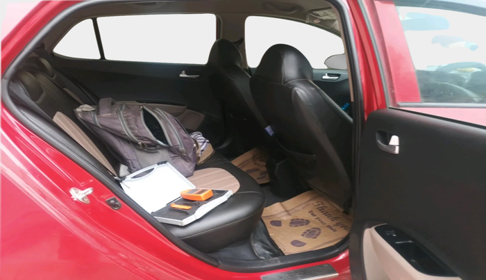 2018 Hyundai Grand i10 SPORTZ U2 1.2 CRDI, Diesel, Manual, 58,997 km, interior