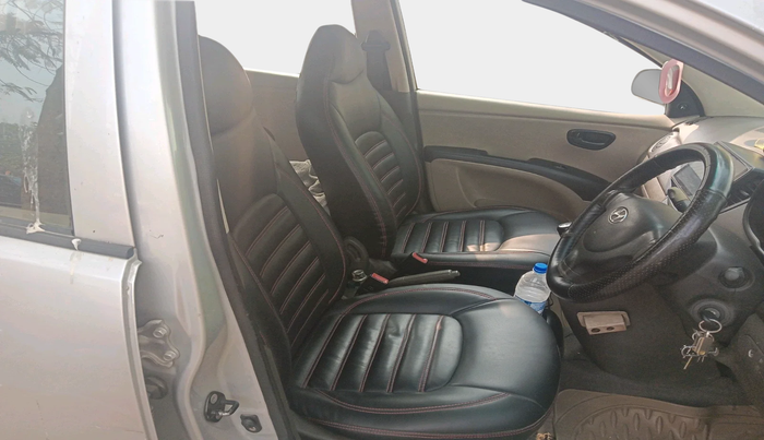 2012 Hyundai i10 ERA 1.1, Petrol, Manual, 1,25,336 km, interior