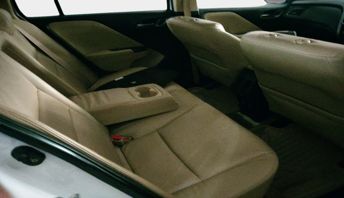 2017 Honda City 1.5L I-DTEC VX, Diesel, Manual, 83,986 km, interior