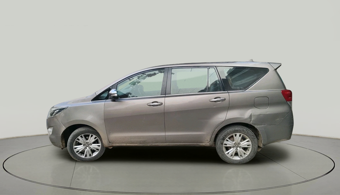 2016 Toyota Innova Crysta 2.8 ZX AT 7 STR, Diesel, Automatic, 1,25,283 km, exterior