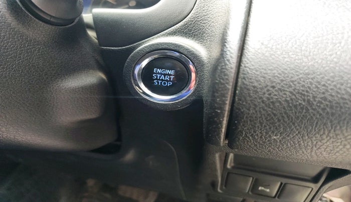 2016 Toyota Innova Crysta 2.8 ZX AT 7 STR, Diesel, Automatic, 1,25,283 km, interior