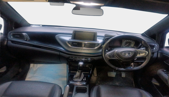 2022 Tata ALTROZ XZA PLUS DARK EDTION, Petrol, Automatic, 22,199 km, interior