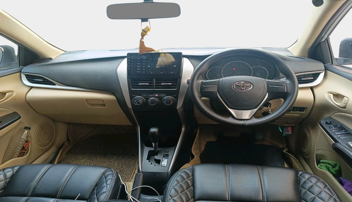 2019 Toyota YARIS J CVT, Petrol, Automatic, 75,119 km, interior