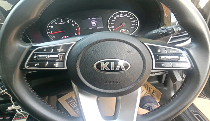 2020 KIA SELTOS HTK PLUS 1.5, Petrol, Manual, 52,515 km, interior