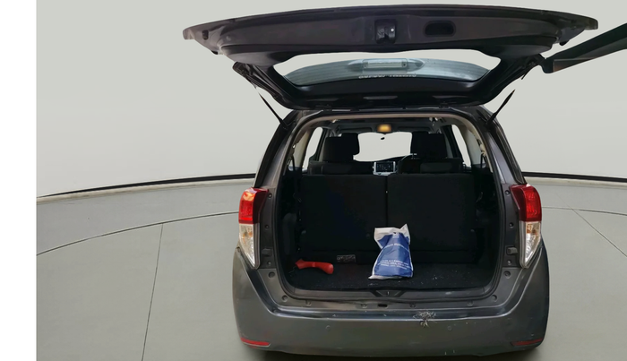 2016 Toyota Innova Crysta 2.7 VX 7 STR, Petrol, Manual, 36,389 km, exterior