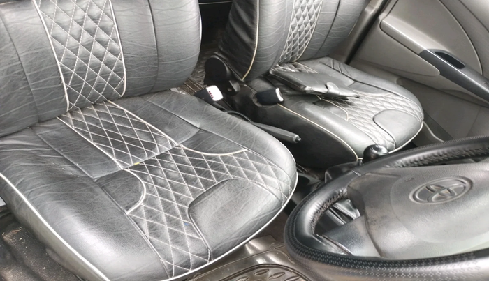 2011 Toyota Etios G, Petrol, Manual, 1,63,150 km, interior