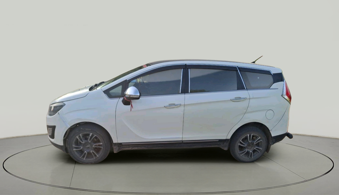 2018 Mahindra MARAZZO M8 7 STR, Diesel, Manual, 1,83,408 km, exterior