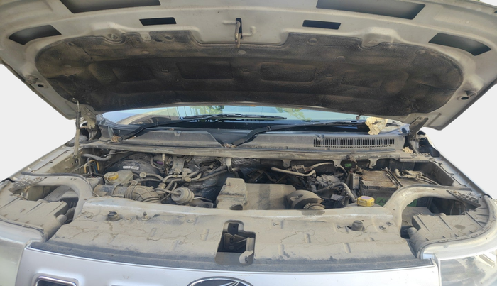 2015 Mahindra TUV300 T8, Diesel, Manual, 63,814 km, exterior