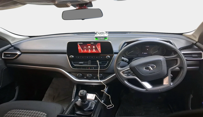 2023 Tata Harrier XM 2.0L KRYOTEC, Diesel, Manual, 29,432 km, interior