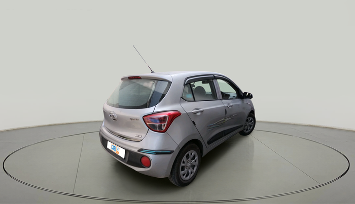 2017 Hyundai Grand i10 SPORTZ 1.2 KAPPA VTVT, Petrol, Manual, 26,009 km, exterior