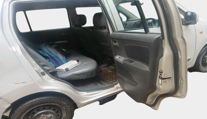 2012 Maruti Wagon R 1.0 VXI, Petrol, Manual, 1,17,386 km, interior