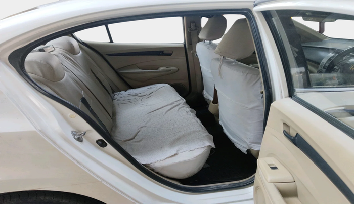 2011 Honda City 1.5L I-VTEC S MT, CNG, Manual, 73,147 km, interior