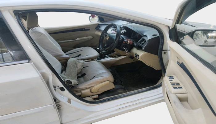 2011 Honda City 1.5L I-VTEC S MT, CNG, Manual, 73,147 km, interior