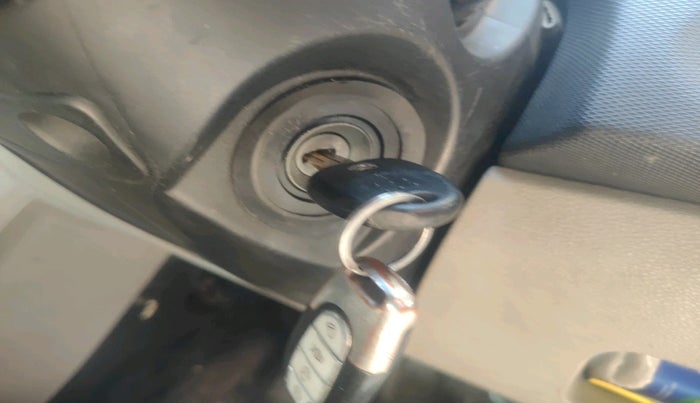 2019 Tata Tiago XM PETROL, Petrol, Manual, 79,420 km, interior