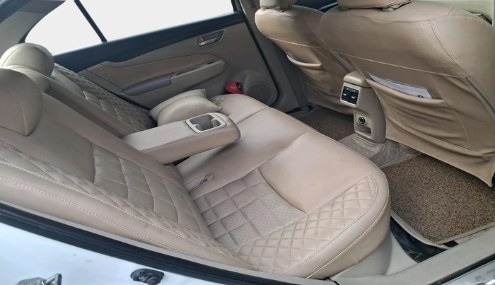 2016 Maruti Ciaz VXI+, Petrol, Manual, 1,49,686 km, interior