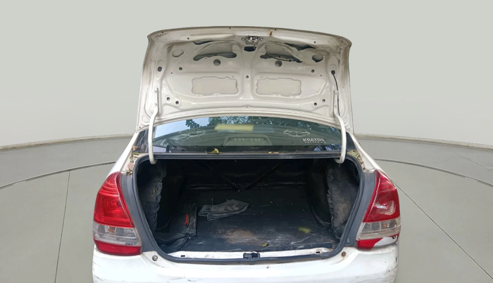 2011 Toyota Etios G, Petrol, Manual, 79,002 km, exterior