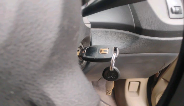 2015 Honda Amaze 1.2L I-VTEC S, Petrol, Manual, 1,58,480 km, interior