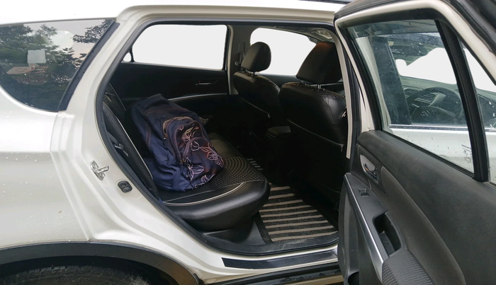 2022 Maruti S Cross ZETA 1.5, Petrol, Manual, 30,575 km, interior