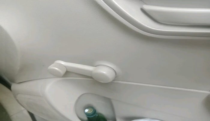 2015 Maruti Swift Dzire LXI, Petrol, Manual, 42,249 km, interior