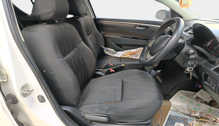 2013 Maruti Swift VXI, Petrol, Manual, 68,244 km, interior