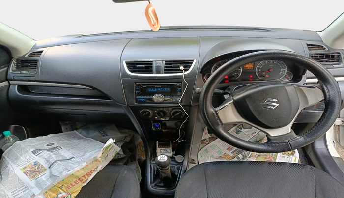2013 Maruti Swift VXI, Petrol, Manual, 68,244 km, interior
