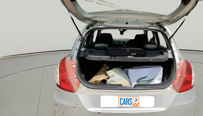 2015 Maruti Swift LXI, Petrol, Manual, 1,29,844 km, exterior