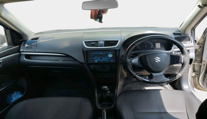 2015 Maruti Swift LXI, Petrol, Manual, 1,29,844 km, interior