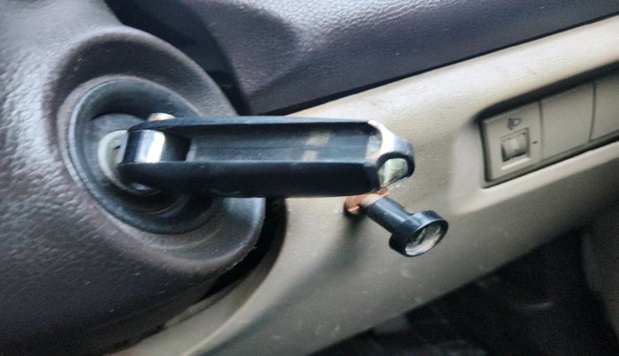 2011 Hyundai i20 MAGNA 1.2, Petrol, Manual, 1,54,455 km, interior